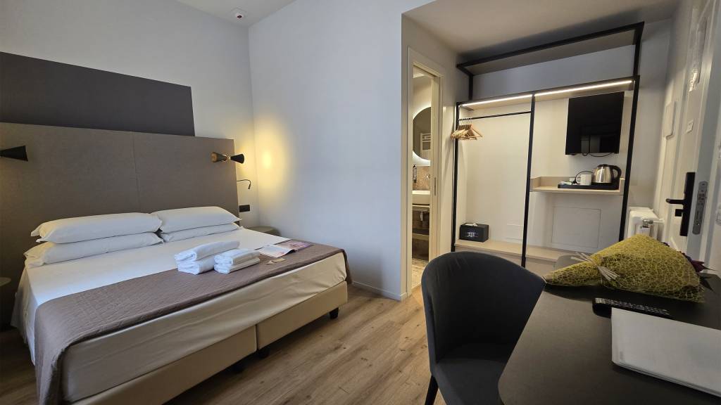 Hotel-Porta-Pia-Roma-Camera-Superior-20241018-123748